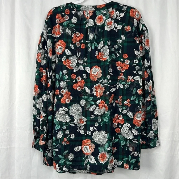 Tommy Hilfiger NEW Women’s XL Urban Folklore Floral V-Neck Semi-sheer Blouse - Picture 4 of 10